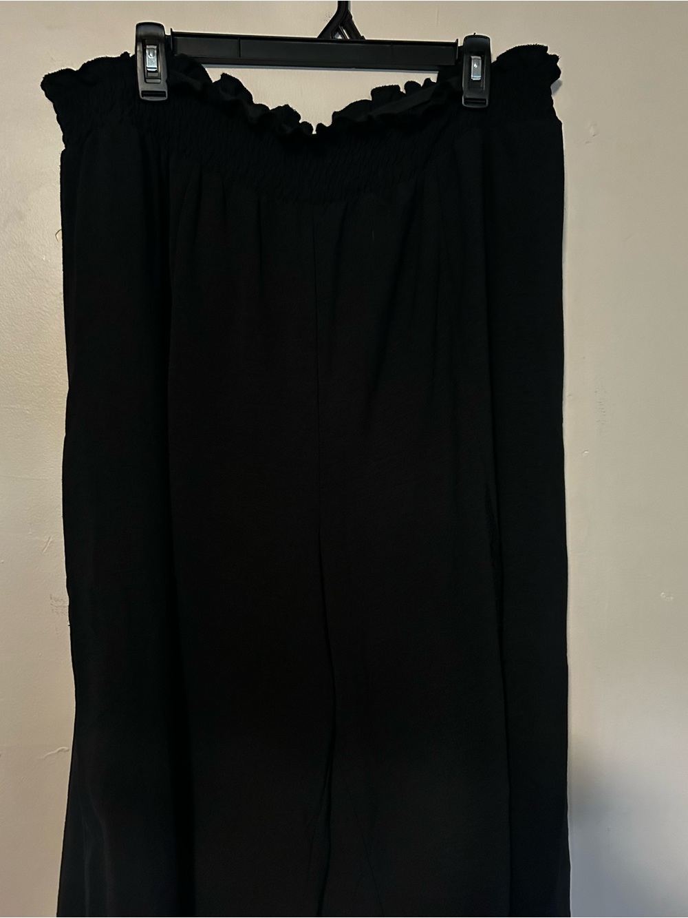 SHEIN Black Wide-Leg Jumpsuit with Smocked Ruffle Waist
